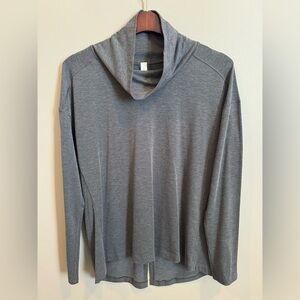Lululemon Long Sleeve Open Back Top 6
